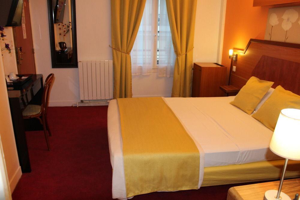 Le Nouvel Hôtel du Théâtre Parigi Esterno foto